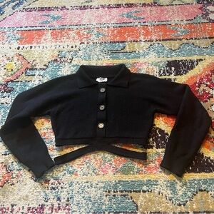 Double zero cropped sweater black size S